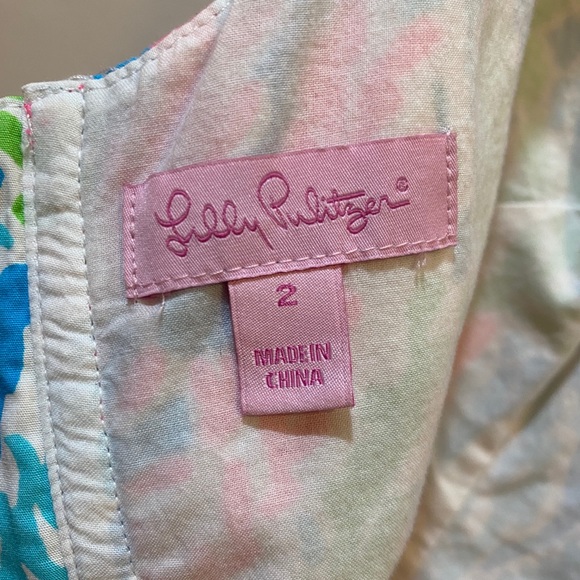 Coral print Lilly Pulitzer shift dress - Picture 3 of 4